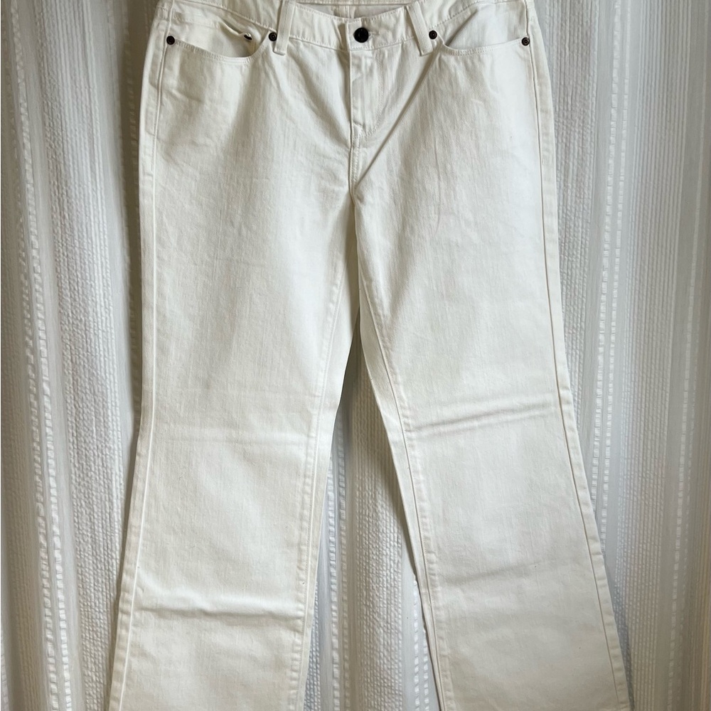 L.L. Bean Favorite Fit White Straight‎ Leg